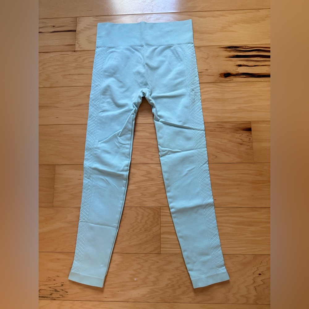 Never Worn Xersion Soft Blue Women's Leggings